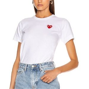 COMME DES GARCONS PLAY
Cotton Red Emblem Tee | Large